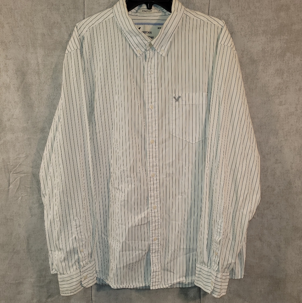 Men's American Eagle Button Down